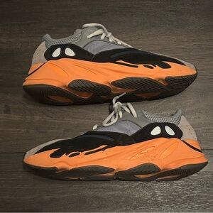 Size 11 • adidas Yeezy Boost 700 Wash Orange • Used